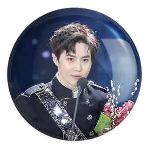 پیکسل بزرگ سوهو گروه اکسو EXO