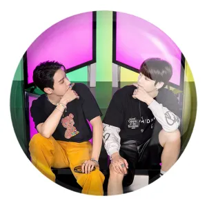 پیکسل بزرگ جونگ کوک Jung Kook و جی هوپ  J Hope گروه بی تی اس BTS