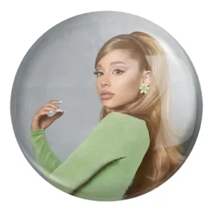 پیکسل بزرگ آریانا گرانده Ariana Grande