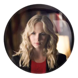 پیکسل بزرگ کارولاین فوربز خاطرات یک خون آشام The Vampire Diaries