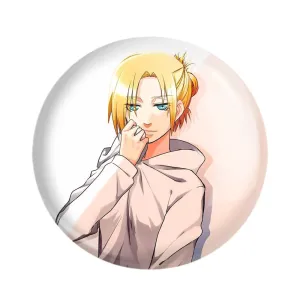 پیکسل کریستا انیمه اتک آن تایتان Attack on Titan