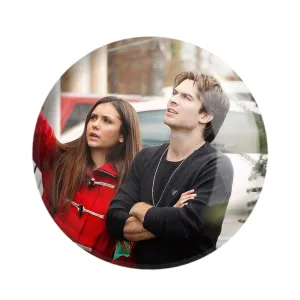 پیکسل دیمون و الینا خاطرات یک خون آشام  The Vampire Diaries