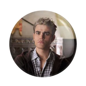 پیکسل استفان سالواتوره خاطرات یک خون آشام  The Vampire Diaries