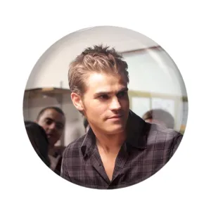 پیکسل استفان سالواتوره خاطرات یک خون آشام  The Vampire Diaries