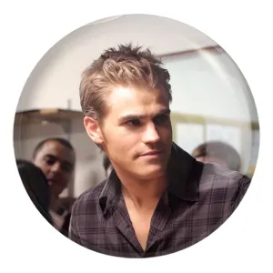 پیکسل بزرگ استفان سالواتوره خاطرات یک خون آشام  The Vampire Diaries