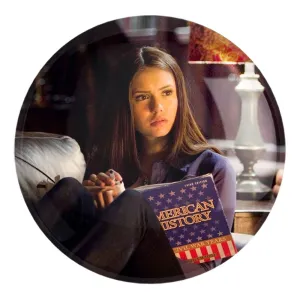 پیکسل بزرگ الینا گیلبرت خاطرات یک خون آشام  The Vampire Diaries