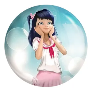 پیکسل بزرگ دختر کفشدوزکی
