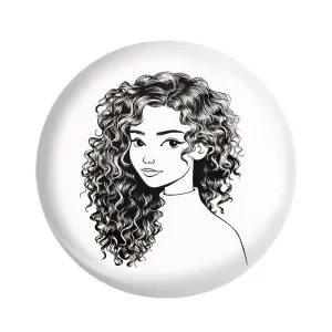 مگنت دختر مو فرفری