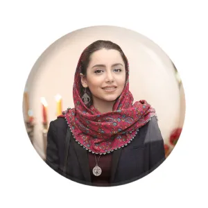 مگنت نازنین بیاتی