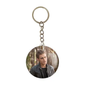 جاکلیدی استفان سالواتوره خاطرات یک خون آشام  The Vampire Diaries