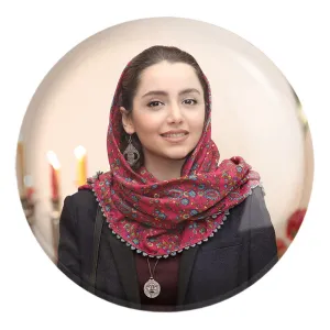 پیکسل بزرگ نازنین بیاتی