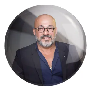 پیکسل بزرگ امیر آقایی