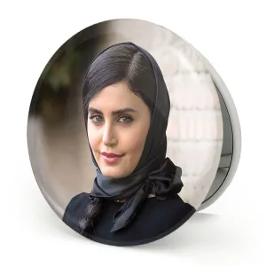 آینه تاشو الناز شاکردوست