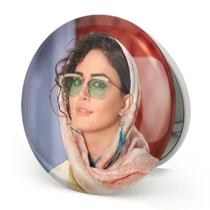 آینه تاشو الناز شاکردوست