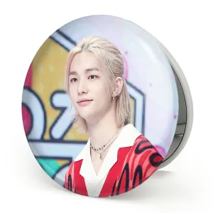 آینه تاشو هیونجین گروه استری کیدز Stray Kids