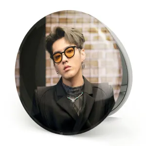 آینه تاشو کریس وو گروه اکسو EXO