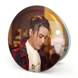 آینه تاشو کریس وو گروه اکسو EXO