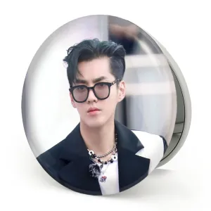 آینه تاشو کریس وو گروه اکسو EXO