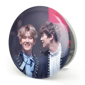 آینه تاشو گروه اکسو EXO