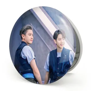 آینه تاشو گروه اکسو EXO