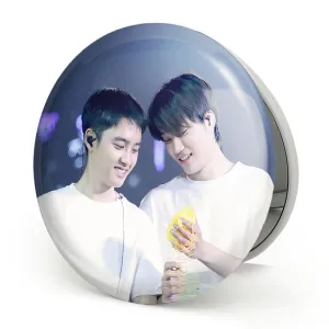 آینه تاشو گروه اکسو EXO