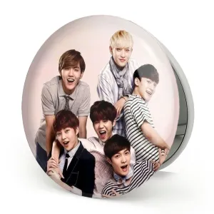 آینه تاشو گروه اکسو EXO