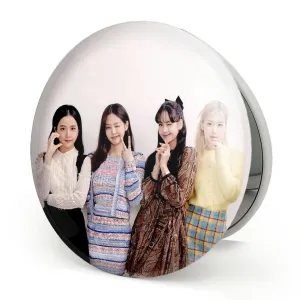 آینه تاشو گروه بلک پینک Black Pink