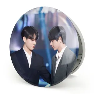 آینه تاشو تهیونگ و جونگ کوک ویکوک گروه بی تی اس BTS