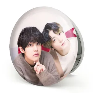آینه تاشو تهیونگ و جونگ کوک ویکوک گروه بی تی اس BTS