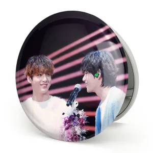 آینه تاشو تهیونگ و جونگ کوک ویکوک گروه بی تی اس BTS