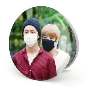 آینه تاشو تهیونگ و جونگ کوک ویکوک گروه بی تی اس BTS