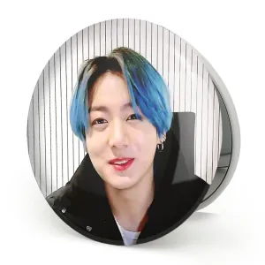 آینه تاشو جونگ کوک Jung Kook گروه بی تی اس BTS