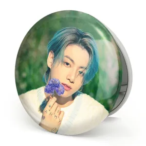 آینه تاشو جونگ کوک Jung Kook گروه بی تی اس BTS
