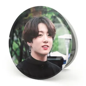 آینه تاشو جونگ کوک Jung Kook گروه بی تی اس BTS
