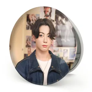 آینه تاشو جونگ کوک Jung Kook گروه بی تی اس BTS