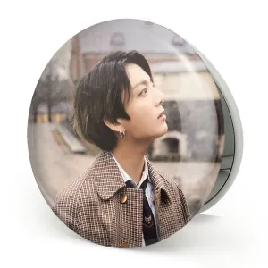 آینه تاشو جونگ کوک Jung Kook گروه بی تی اس BTS
