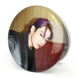 آینه تاشو جونگ کوک Jung Kook گروه بی تی اس BTS