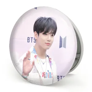 آینه تاشو جونگ کوک Jung Kook گروه بی تی اس BTS