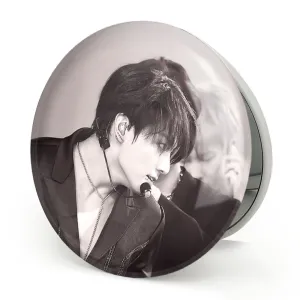 آینه تاشو جونگ کوک Jung Kook گروه بی تی اس BTS