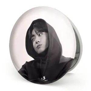 آینه تاشو جونگ کوک Jung Kook گروه بی تی اس BTS