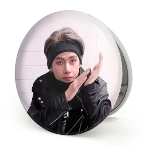 آینه تاشو تهیونگ وی Taehyung گروه بی تی اس BTS