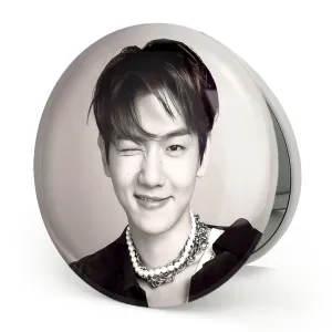 آینه تاشو بکهیون گروه اکسو EXO