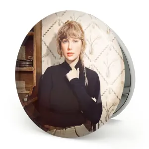 آینه تاشو تیلور سوئیفت Taylor Swift