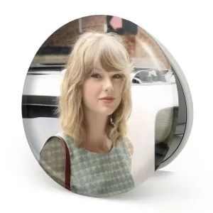 آینه تاشو تیلور سوئیفت Taylor Swift