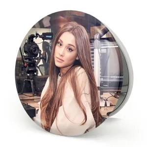 آینه تاشو آریانا گرانده Ariana Grande