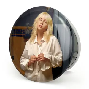 آینه تاشو بیلی آیلیش Billie Eilish