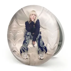 آینه تاشو بیلی آیلیش Billie Eilish