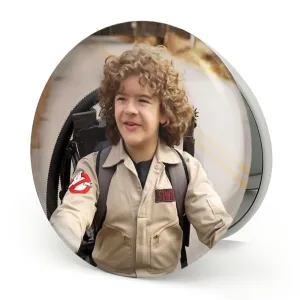 آینه تاشو داستین سریال استرنجر تینگز Stranger Things