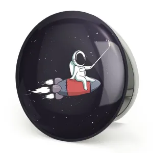 آینه تاشو فضانورد
