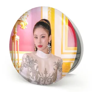 آینه تاشو یجی گروه ایتزی ITZY